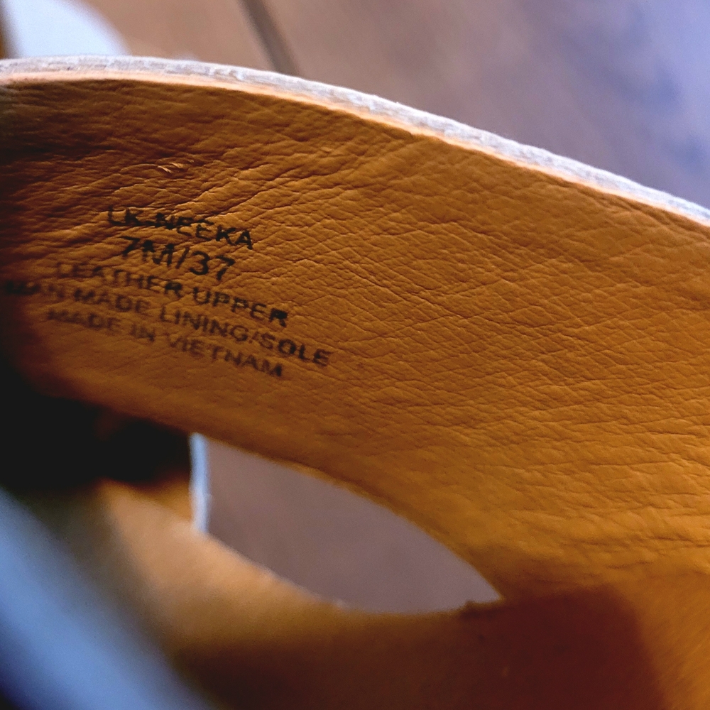 Lucky Brand Women's Neeka Tan Wedge Sandals - Picture 4 of 6